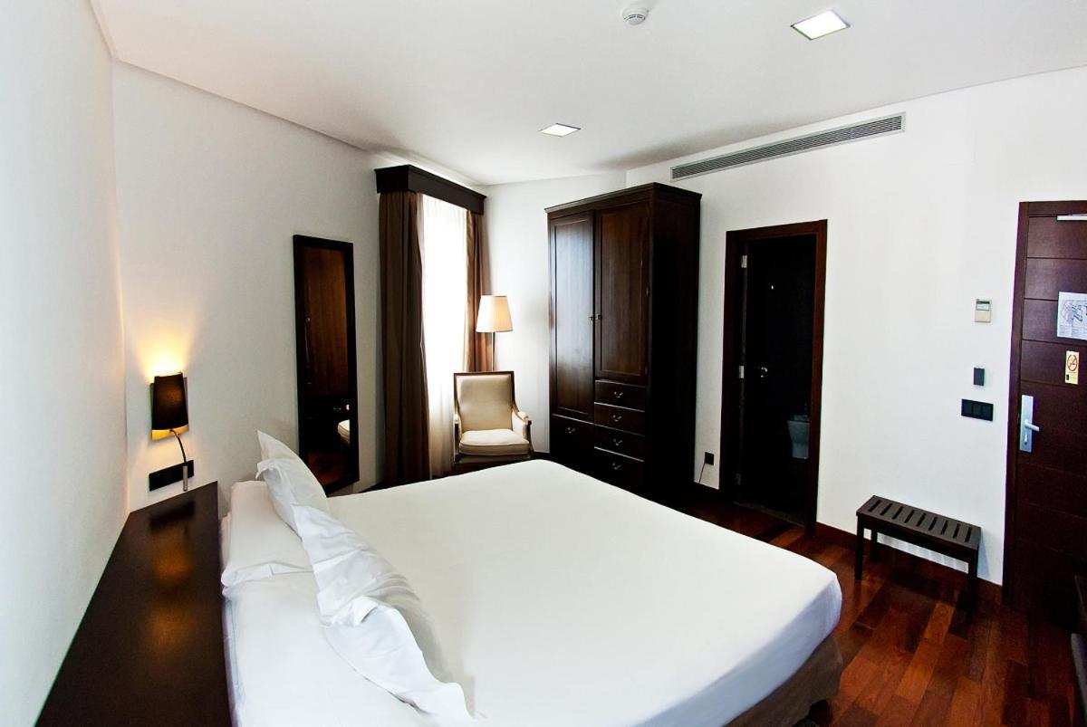 Hotel Convento Aracena & Spa Екстериор снимка